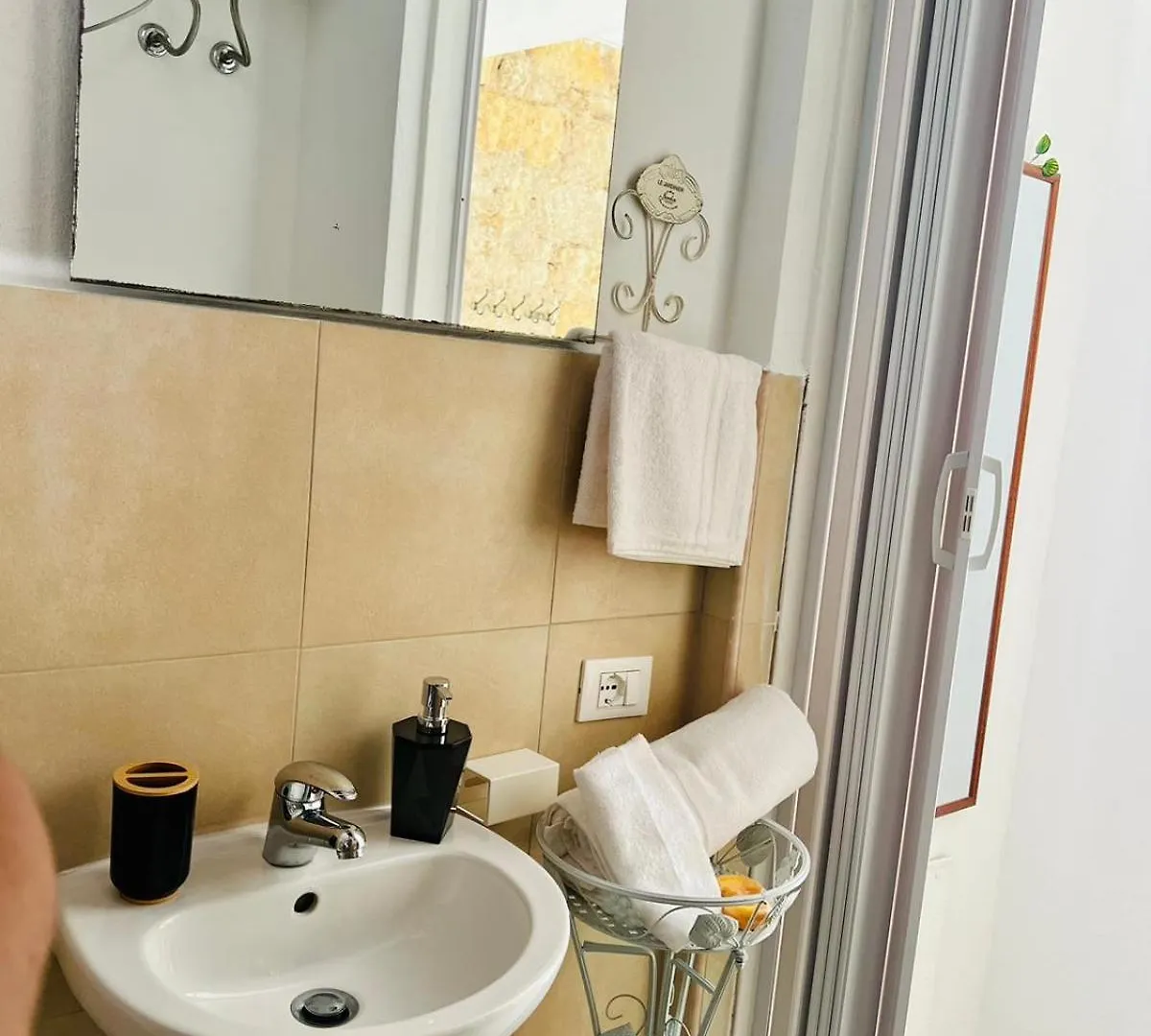 Luca'S Home Palermo Italien
