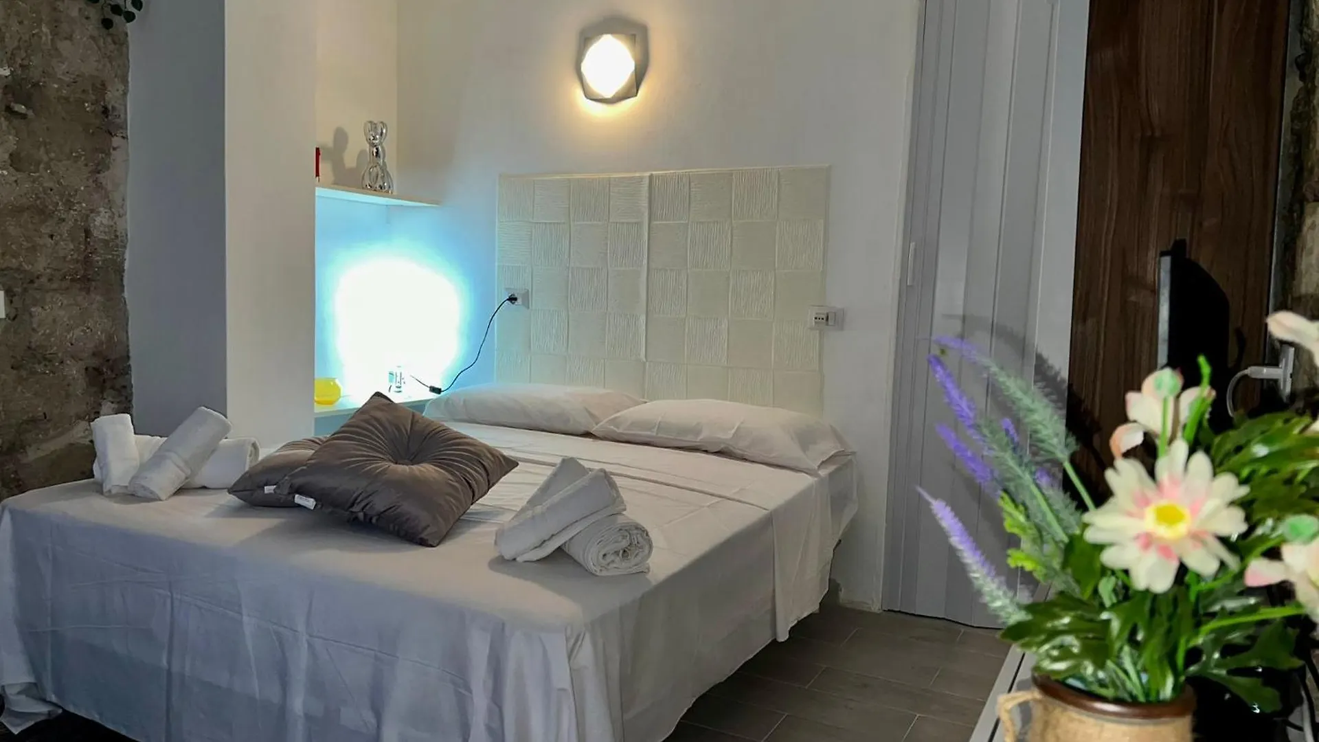 Luca'S Home Palermo Holiday home